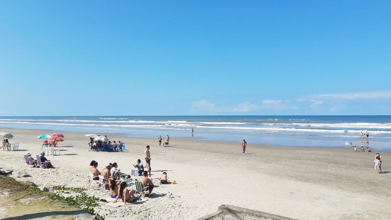 Casa Campos Elíseos 300 mts da praia, Itanhaém Esterno foto